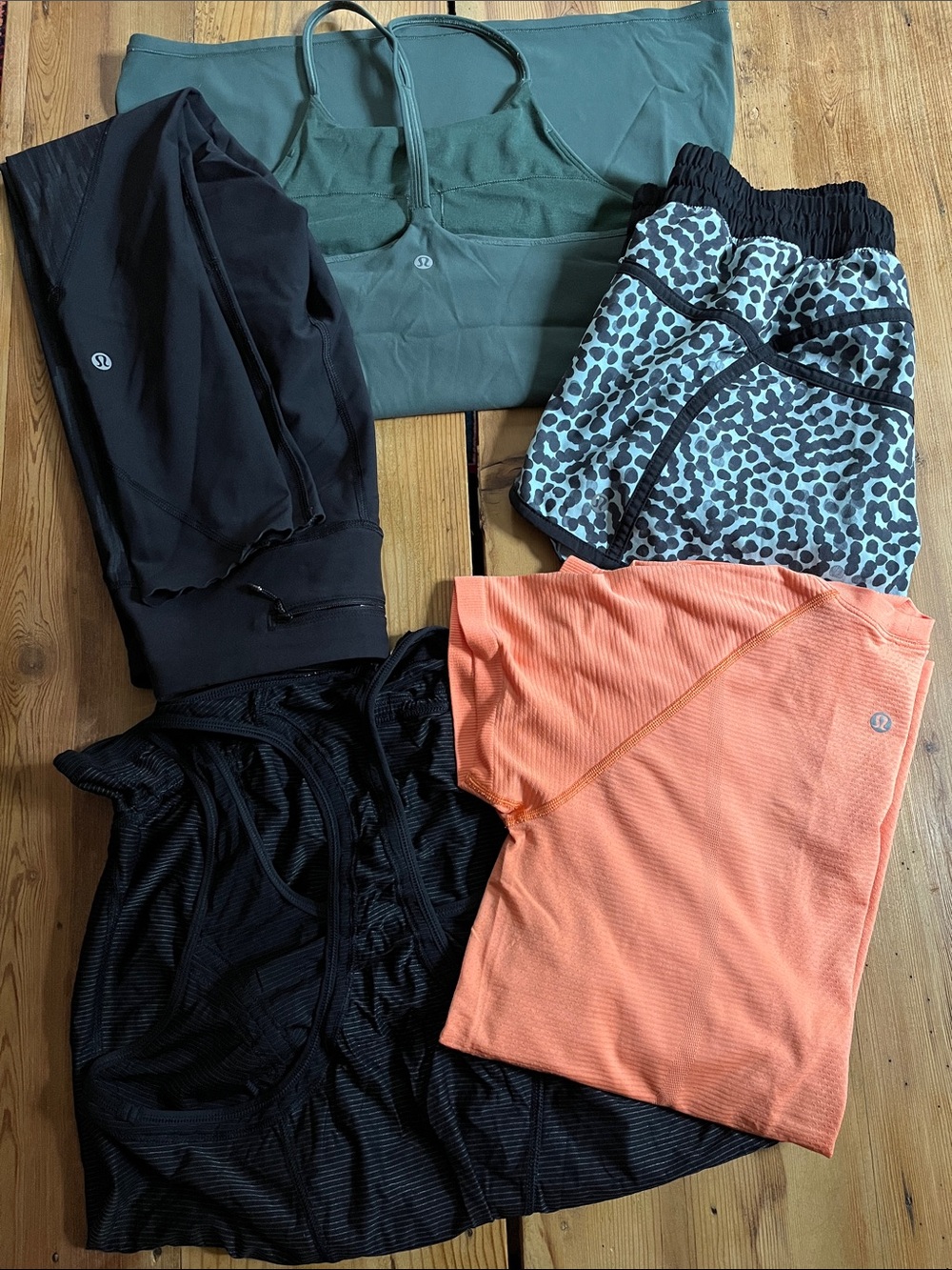 Set/5 LULULEMON 8 Tanks, Swiftly Tech, Shorts, Leggings